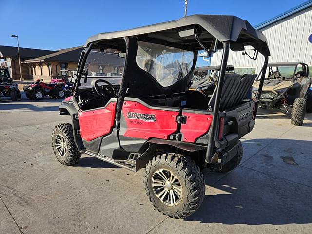 Image of Honda Pioneer equipment image 3