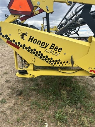 2016 Honey Bee AF240 Equipment Image0