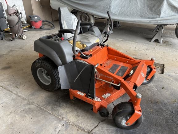 Image of Husqvarna M-ZT 52 equipment image 2