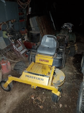 Main image Hustler Raptor