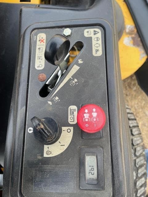 Image of Hustler Raptor SD equipment image 4