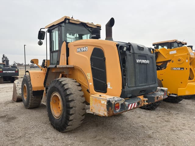 Image of Hyundai HL940 equipment image 3