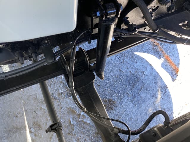 Image of International 4300 equipment image 4