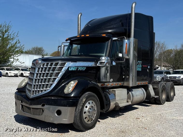 2016 International Lonestar Equipment Image0