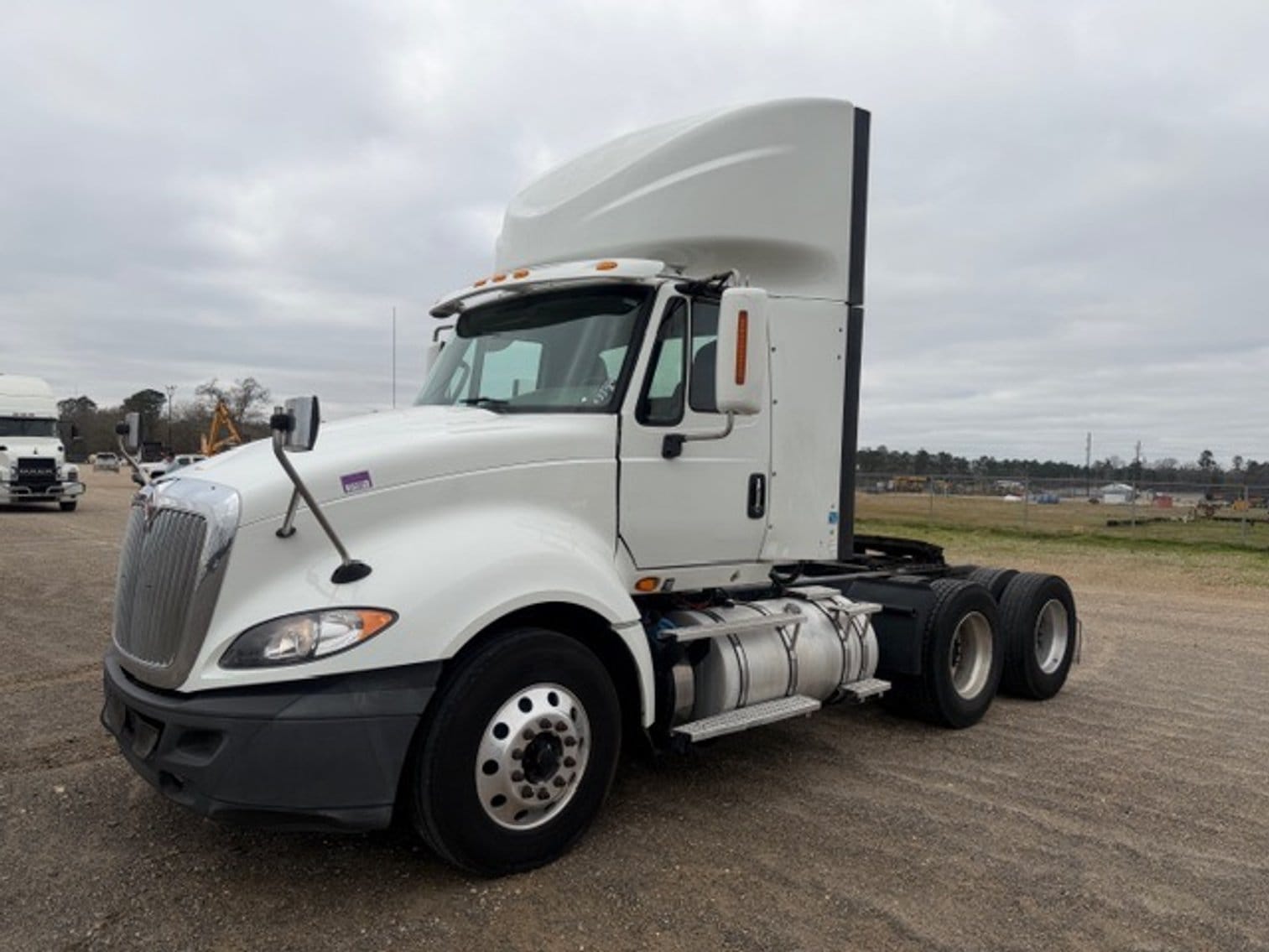 2016 International ProStar 122 Equipment Image0