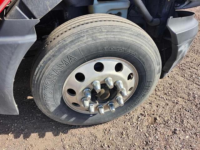 Image of International ProStar 122 equipment image 4