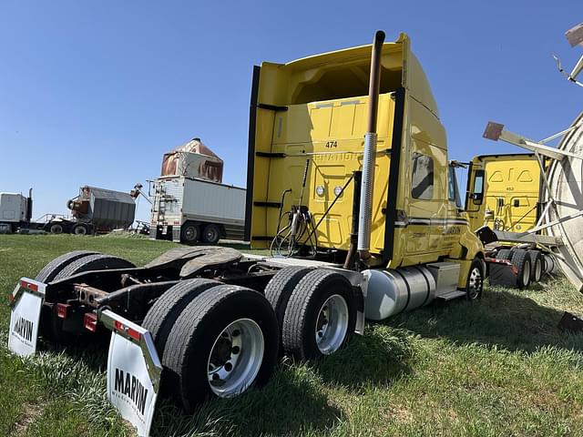 Image of International ProStar equipment image 4