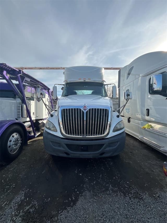 Image of International ProStar equipment image 2