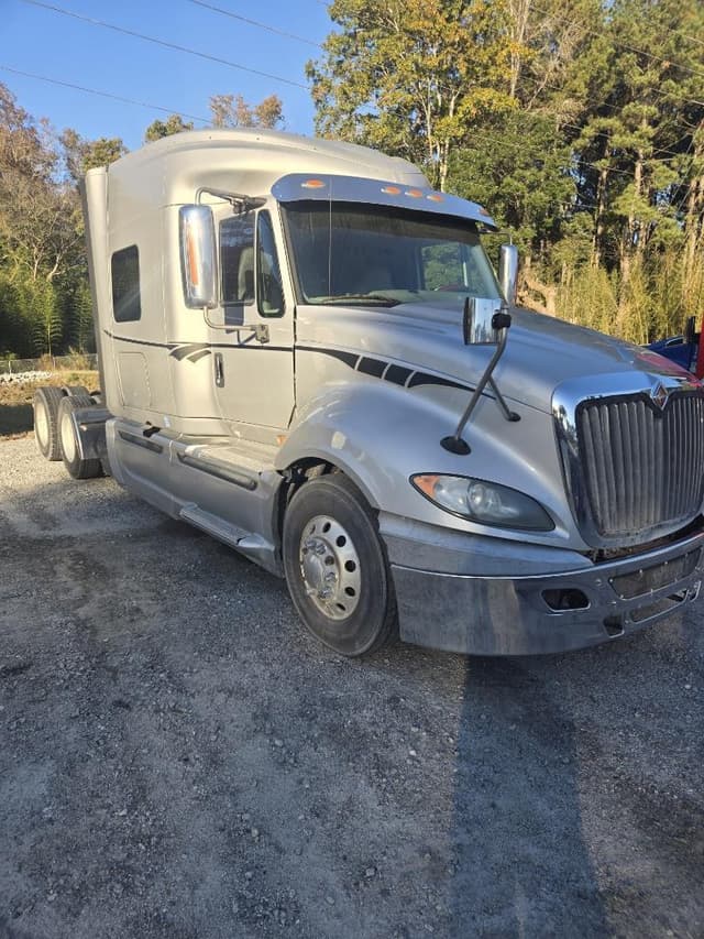 Image of International ProStar equipment image 2