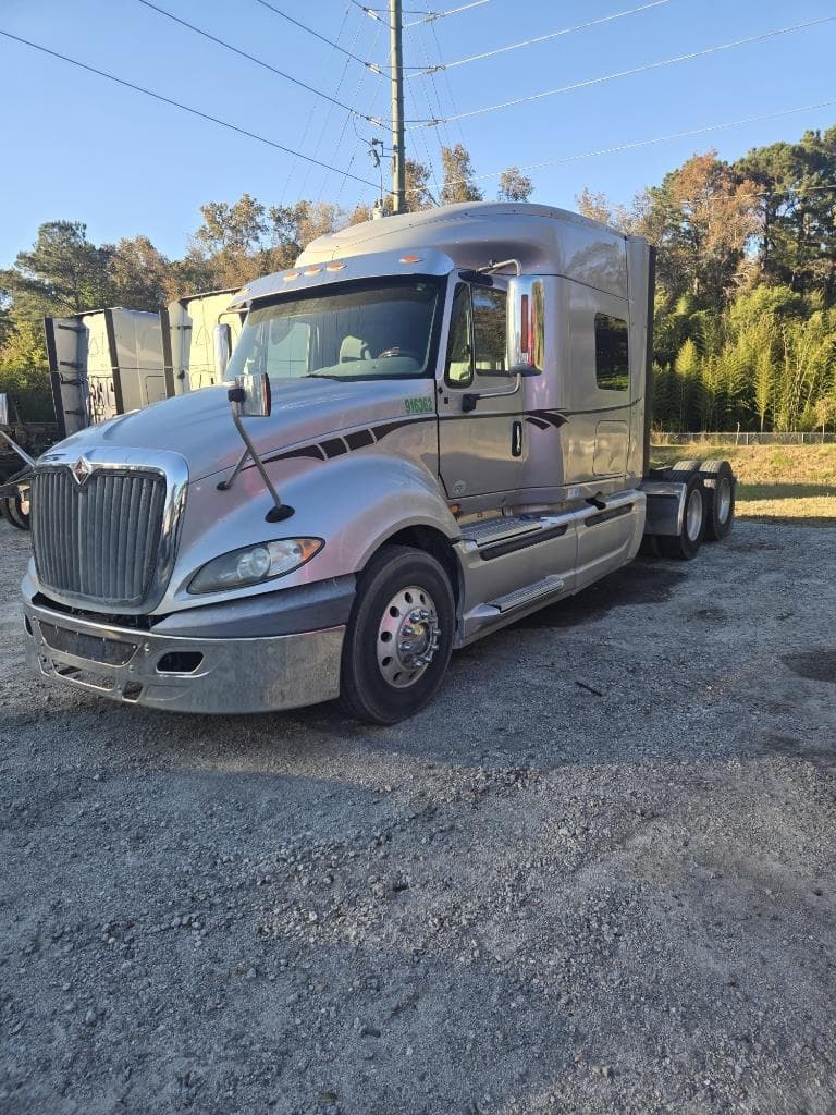 Image of International ProStar Primary image