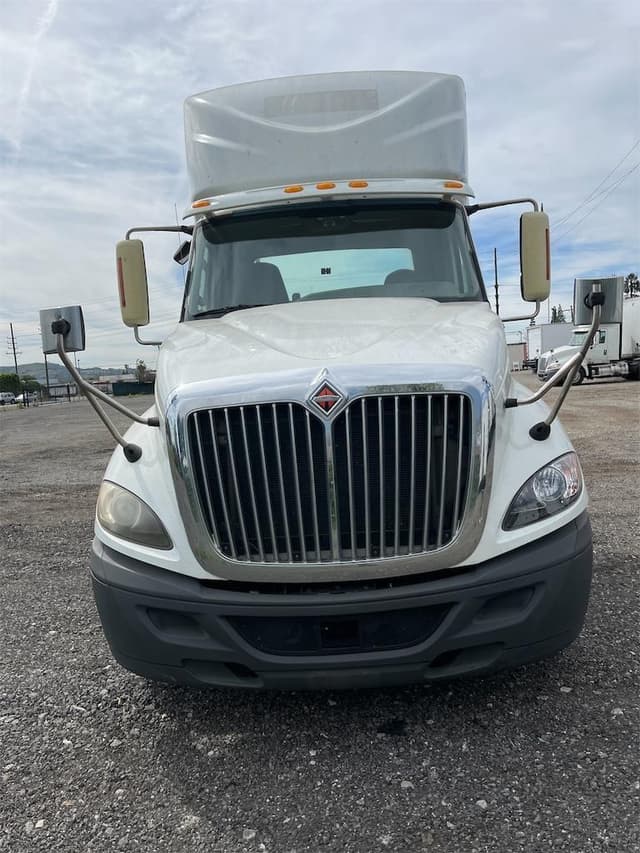 Image of International ProStar equipment image 1