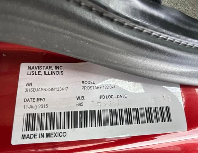 Image of International ProStar Plus 122 equipment image 3