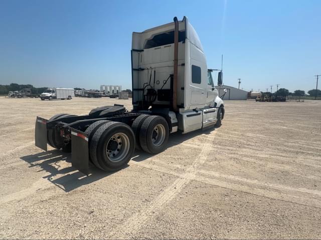 Image of International ProStar equipment image 4