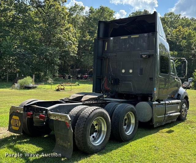 Image of International Prostar Plus equipment image 4