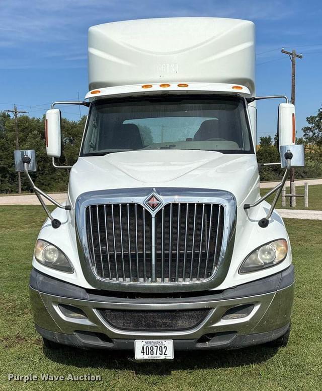 Image of International ProStar equipment image 1