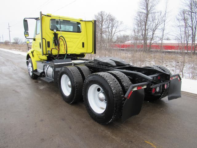 Image of International  Transtar 8600 equipment image 3