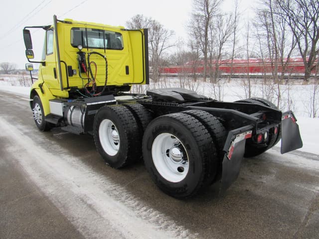 Image of International  Transtar 8600 equipment image 3