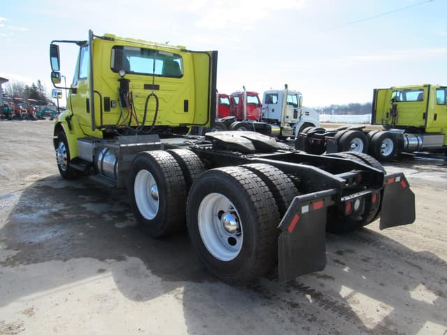 Image of International  Transtar 8600 equipment image 3