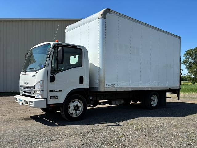 Image of Isuzu NPR-HD equipment image 1