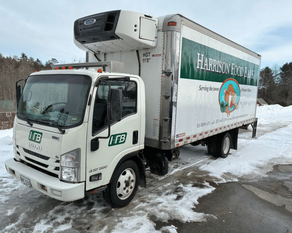 2016 Isuzu NRR Equipment Image0