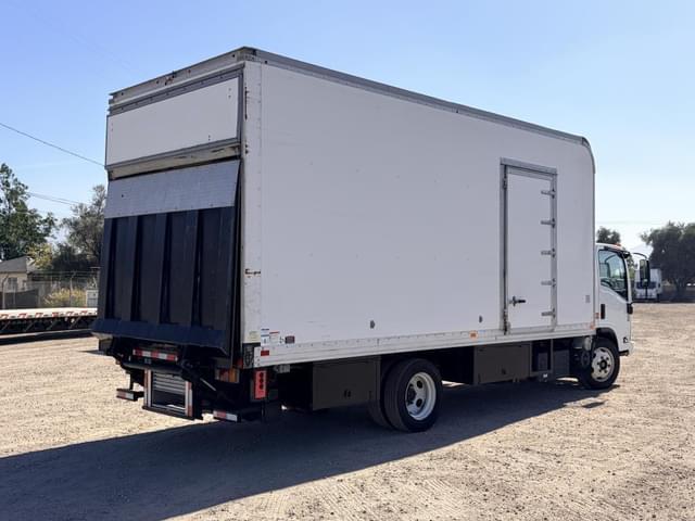 Image of Isuzu NRR equipment image 2