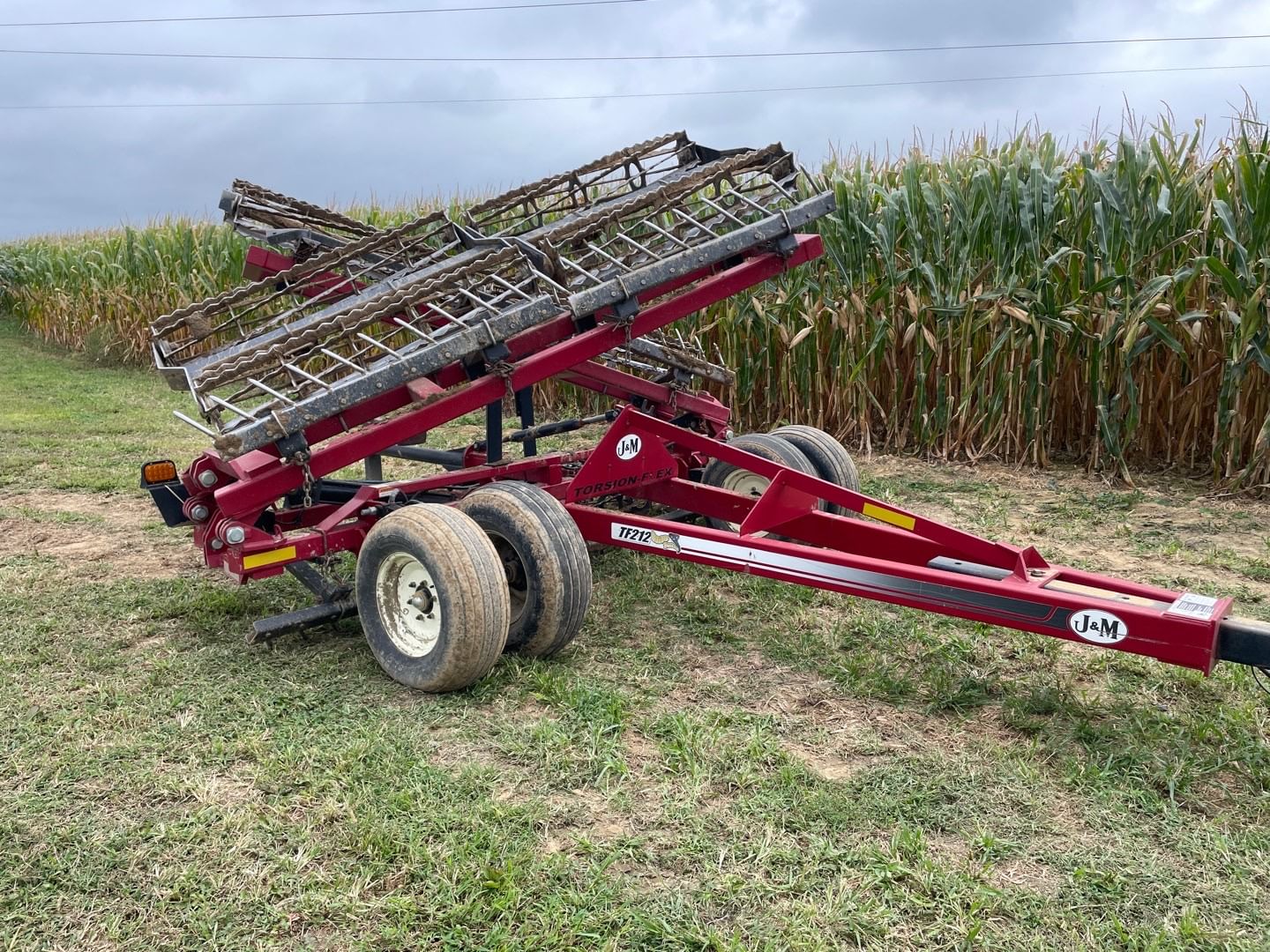 2016 J&M TF212 Equipment Image0