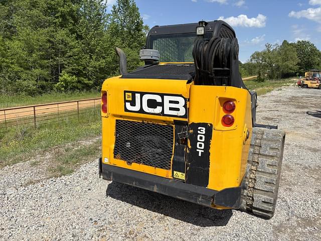 Image of JCB 300T equipment image 4