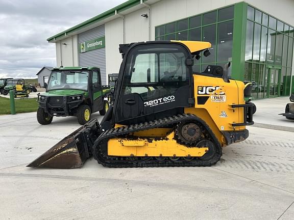 Image of JCB 320T equipment image 2