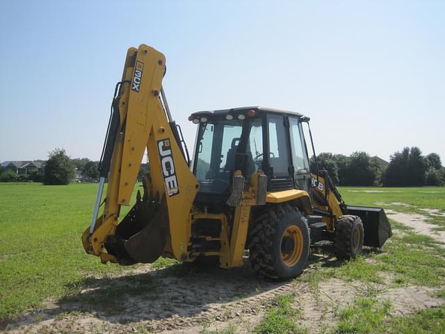 Image of JCB 3CX equipment image 4