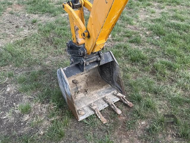 Image of JCB 3CX equipment image 2