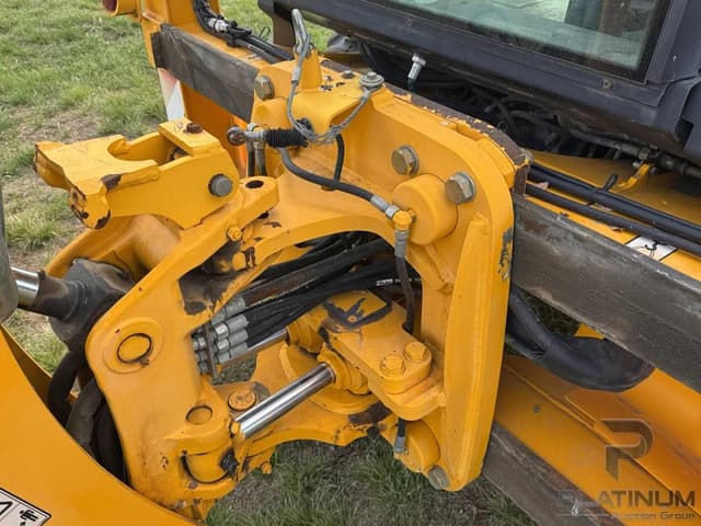 Image of JCB 3CX equipment image 3