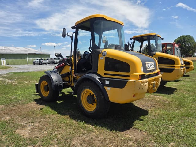 Image of JCB 409 equipment image 3