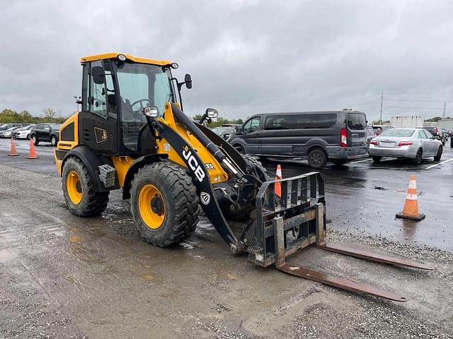 Image of JCB 409 equipment image 3