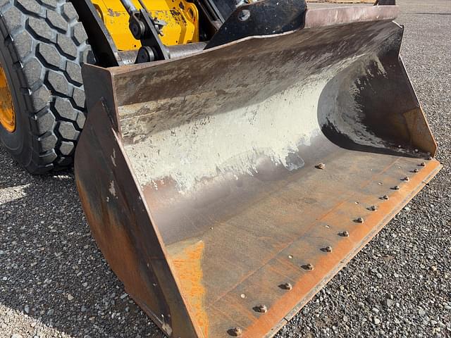 Image of JCB 427 equipment image 4