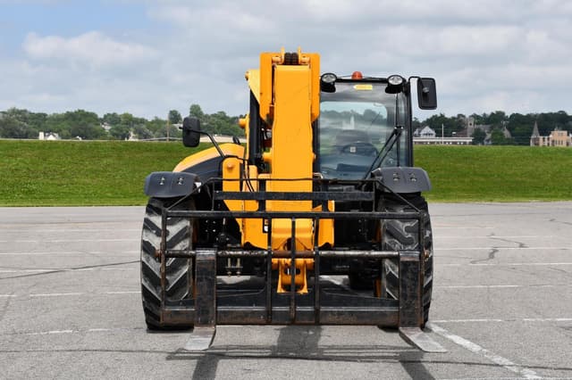 Image of JCB 509-42 equipment image 4