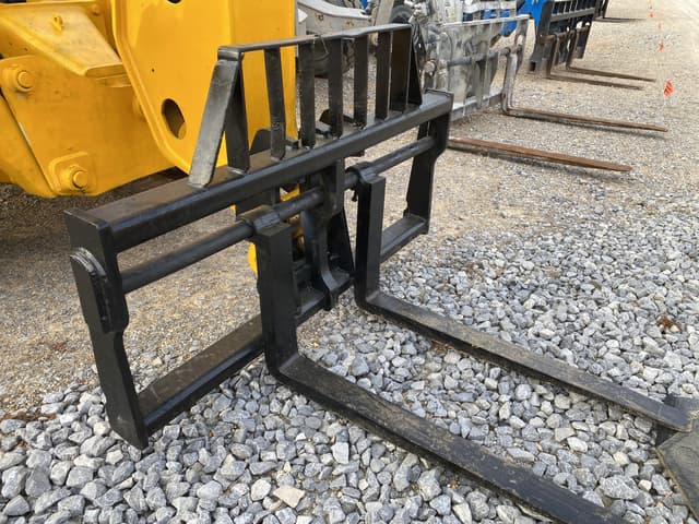 Image of JCB 510-56 equipment image 4