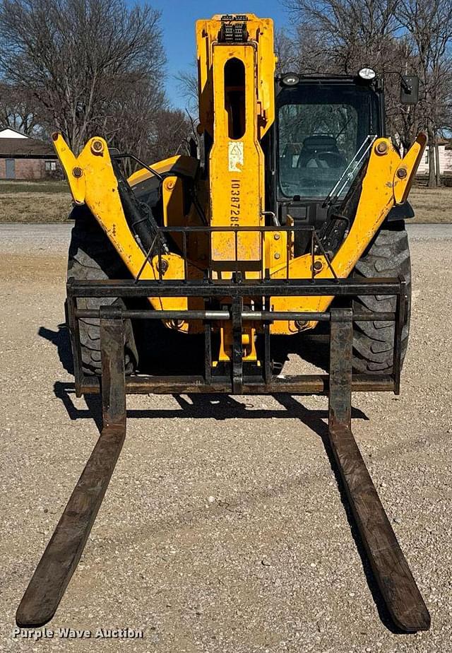 Image of JCB 510-56 equipment image 1