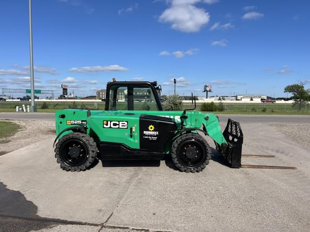 Image of JCB 525-60 equipment image 4