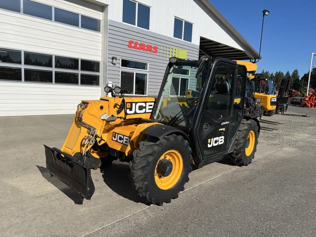Image of JCB 525-60 Agri Plus equipment image 1