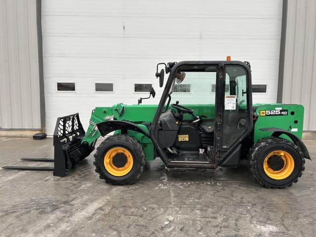Image of JCB 525-60 equipment image 2