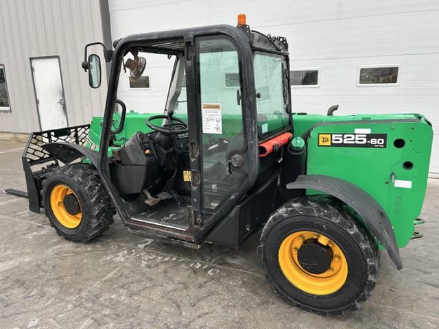 Image of JCB 525-60 equipment image 4