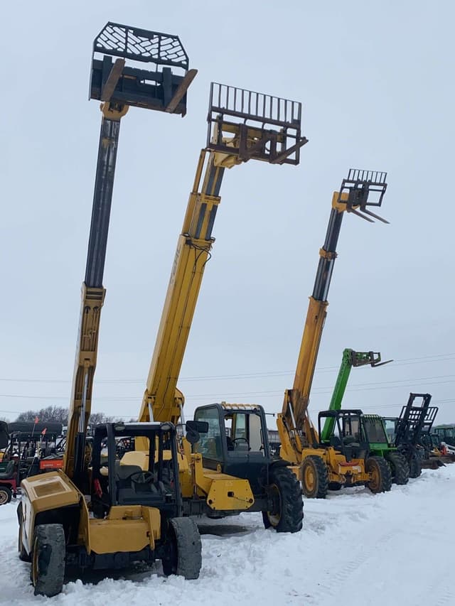 Image of JCB 525-60 equipment image 3