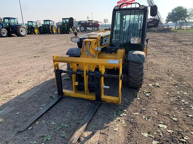 Thumbnail image JCB 525-60 10