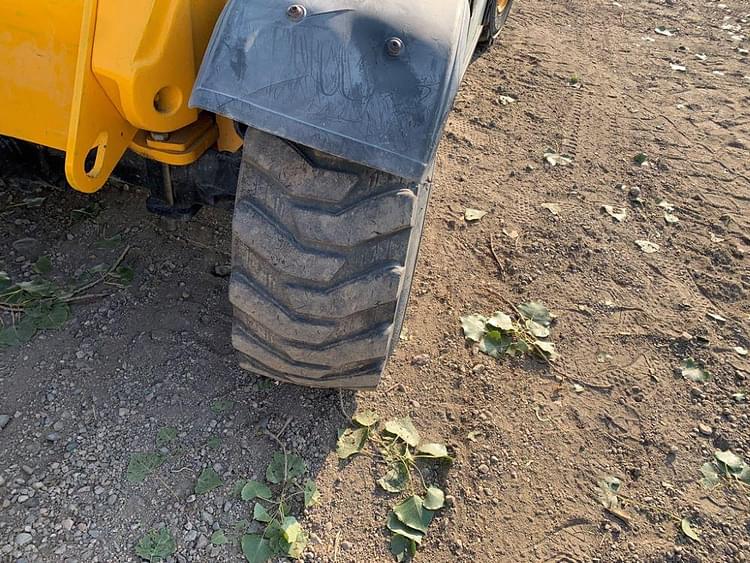 Main image JCB 525-60 11