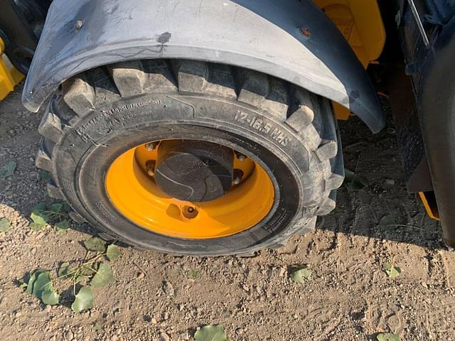 Thumbnail image JCB 525-60 12