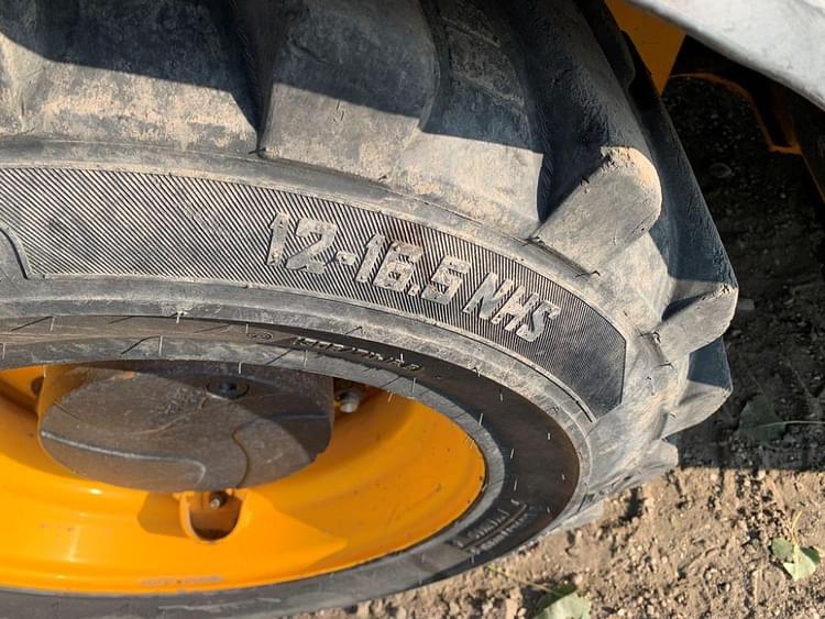 Main image JCB 525-60 13
