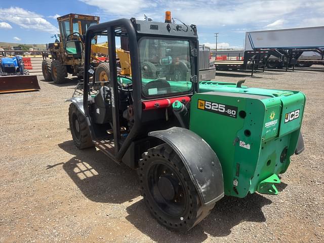 Image of JCB 525-60 equipment image 1