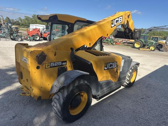 Image of JCB 524 equipment image 2
