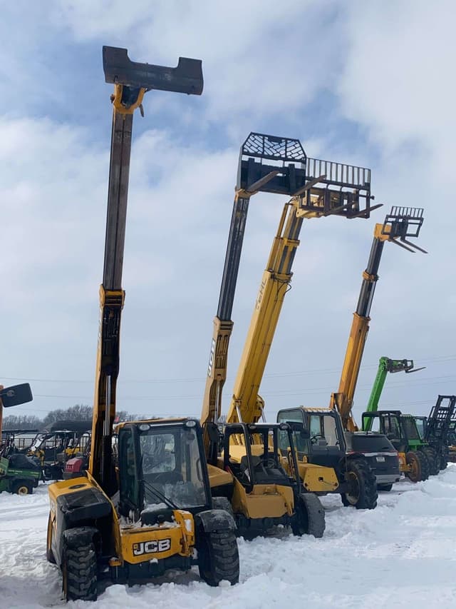 Image of JCB 525-60 equipment image 4