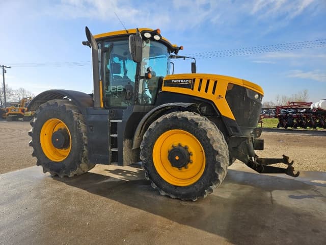 Image of JCB Fastrac 8330 equipment image 1